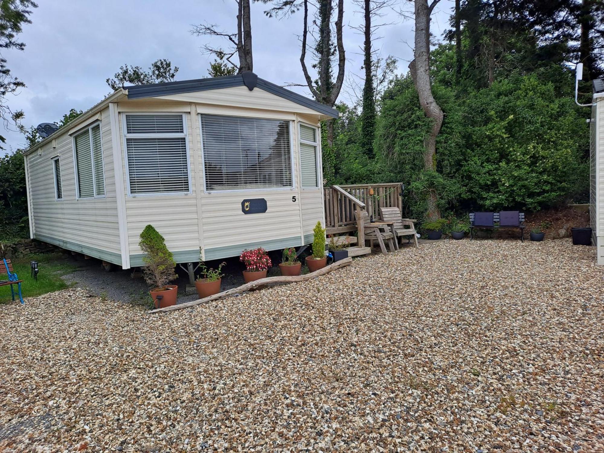 Amroth Bay Holiday Caravan Hotel Llanteg Buitenkant foto